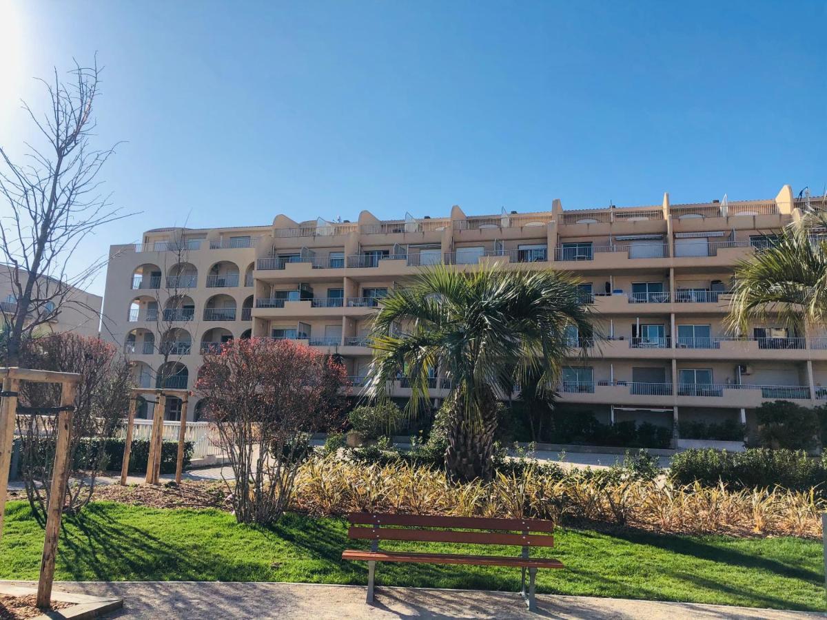 Studio Port De Hyeres Proche Des Plages Ngoại thất bức ảnh