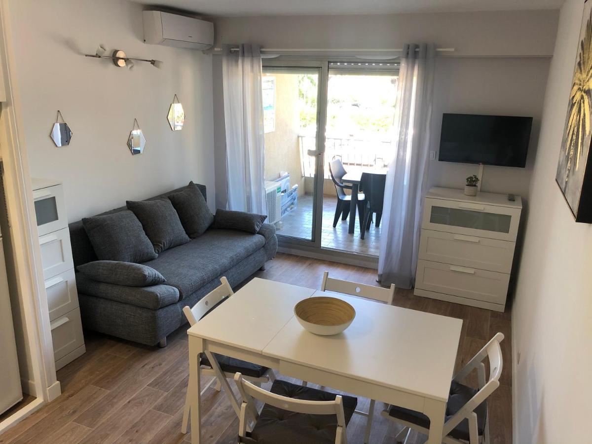 Studio Port De Hyeres Proche Des Plages Ngoại thất bức ảnh
