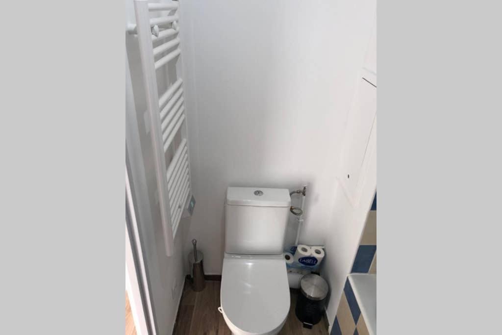 Studio Port De Hyeres Proche Des Plages Ngoại thất bức ảnh